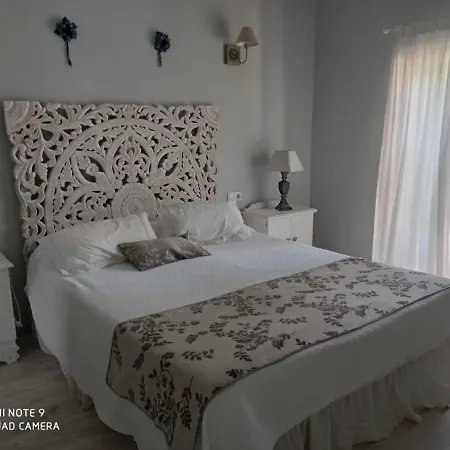 La Favorita- (adults Only) منزل ريفي كونستانتينا